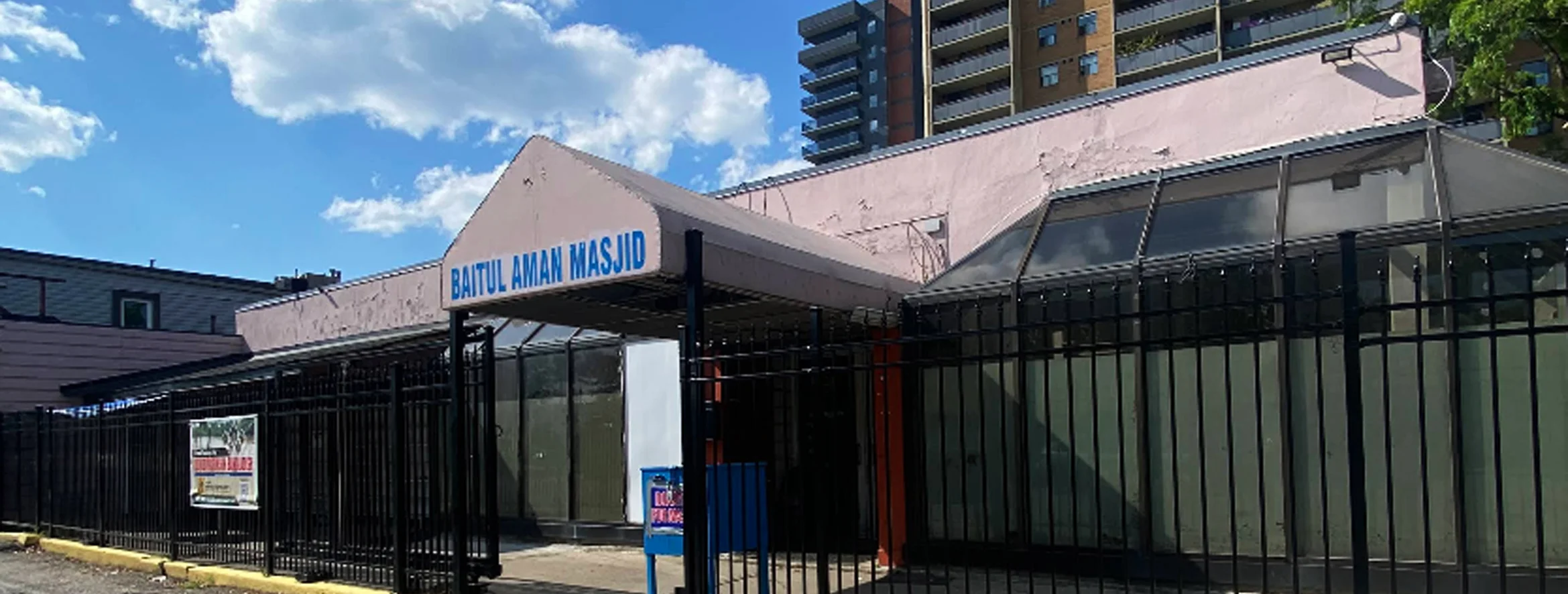 Exterior view of Baitul Aman Masjid Toronto building